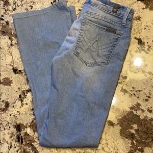 7FAM A Pocket Light Wash Flare Jeans 27 Wide Leg
